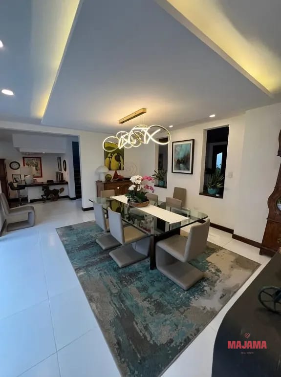 CASA AMPLIA CON PISCINA EN VENTA, EN ZONA 15 - CODIGO 02_CV22 — Casa en Venta en Zona 15, Guatemala, Ciudad — foto 6 de 12