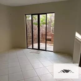 Ganga! En Venta Townhouse en Los Manantiales Km. 19.3 Carretera a San Jose PINULA — Casa en Venta en Los Manantiales, Carretera a El Salvador, Guatemala, Ciudad — foto 6 de 10