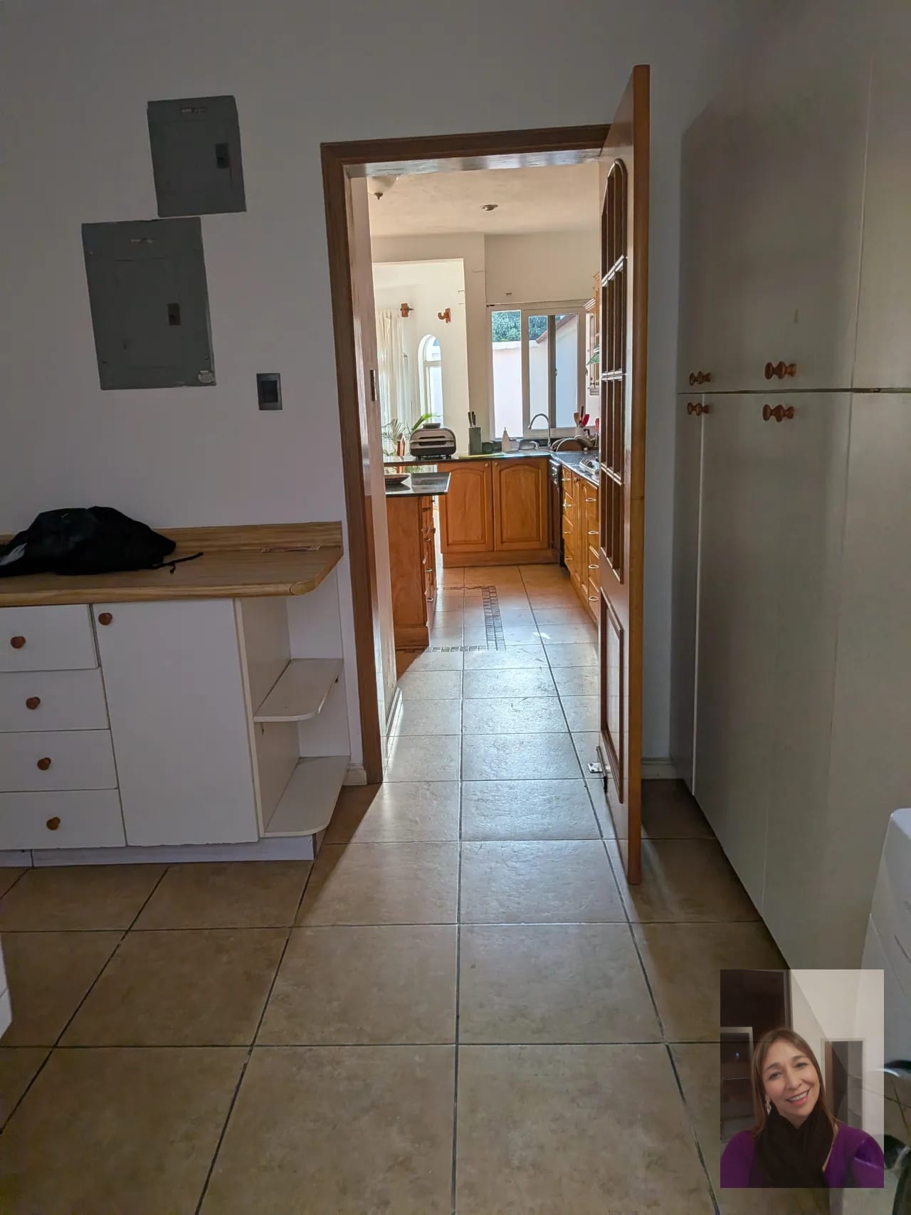 Preciosa Casa Dos Niveles "las Fuentes" Z.16 — Casa en Venta en Santa Rosita, Zona 16, Guatemala, Ciudad — foto 13 de 17