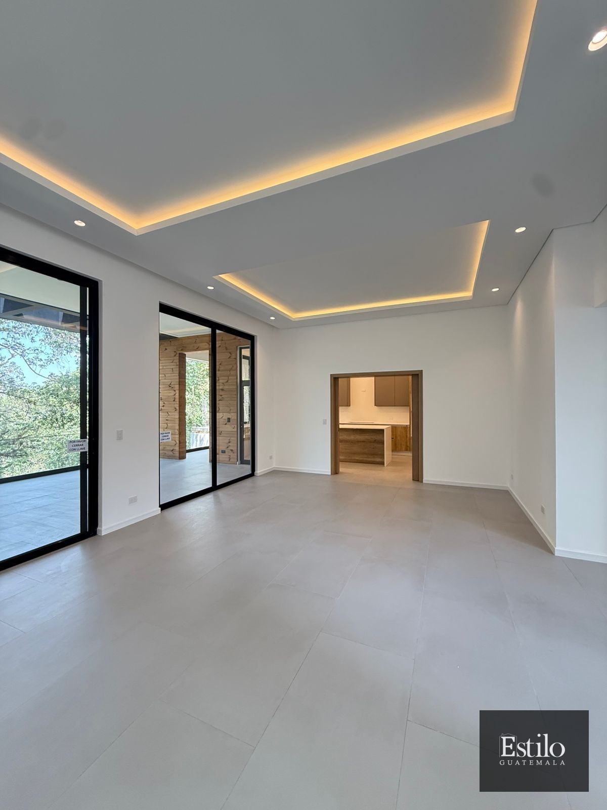 Preciosa Casa En Venta Z.16 — Casa en Venta en Zona 16, Guatemala, Ciudad — foto 14 de 17