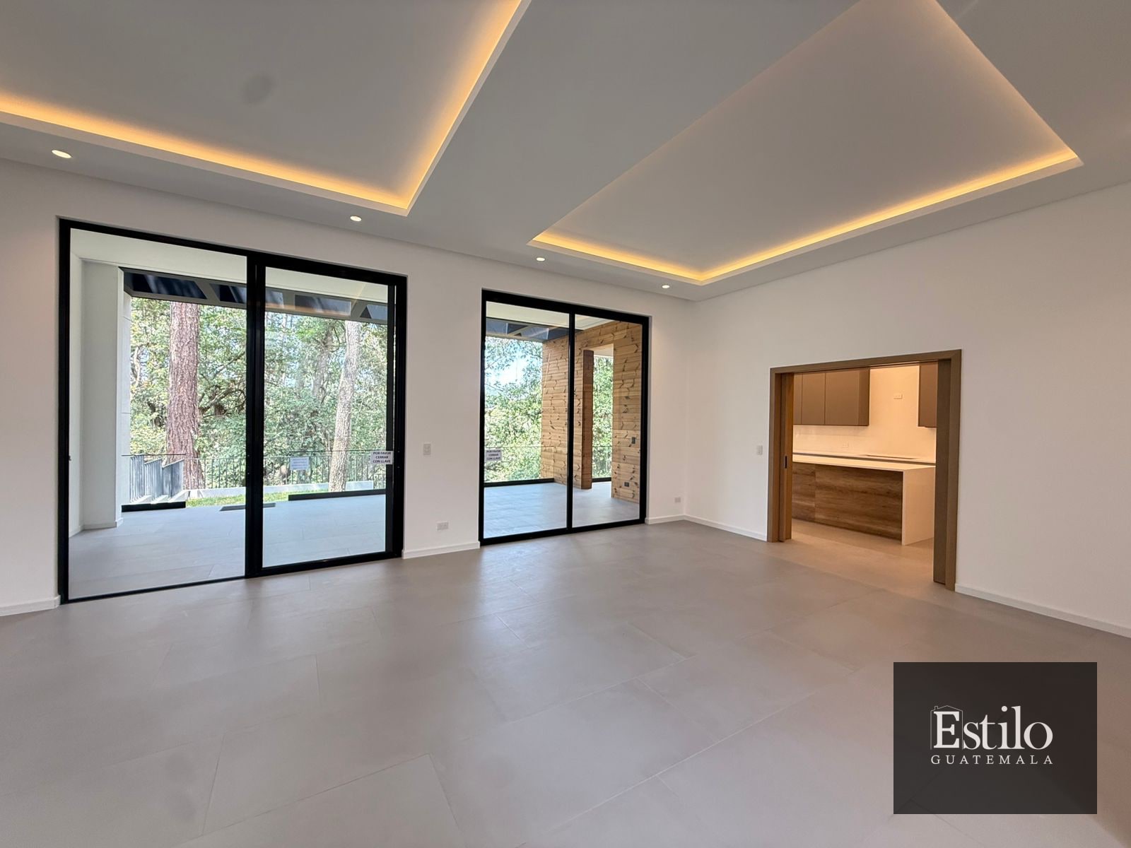 Preciosa Casa En Venta Z.16 — Casa en Venta en Zona 16, Guatemala, Ciudad — foto 7 de 17