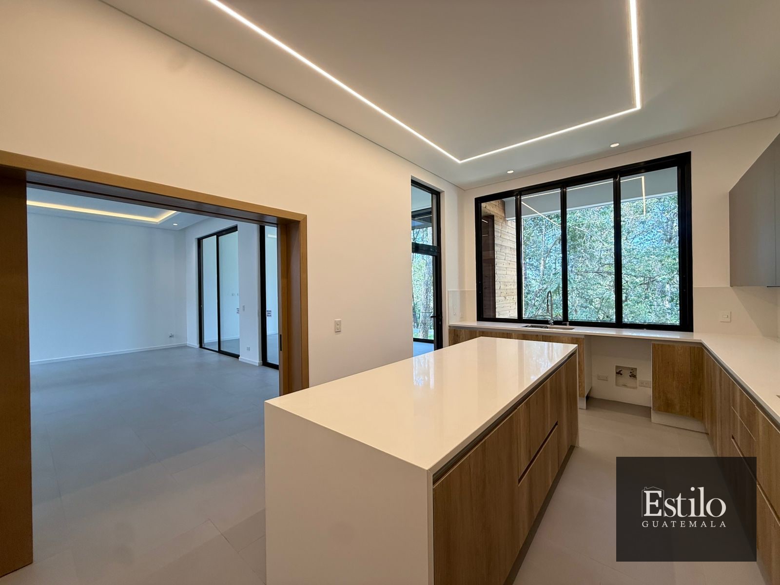 Preciosa Casa En Venta Z.16 — Casa en Venta en Zona 16, Guatemala, Ciudad — foto 17 de 17