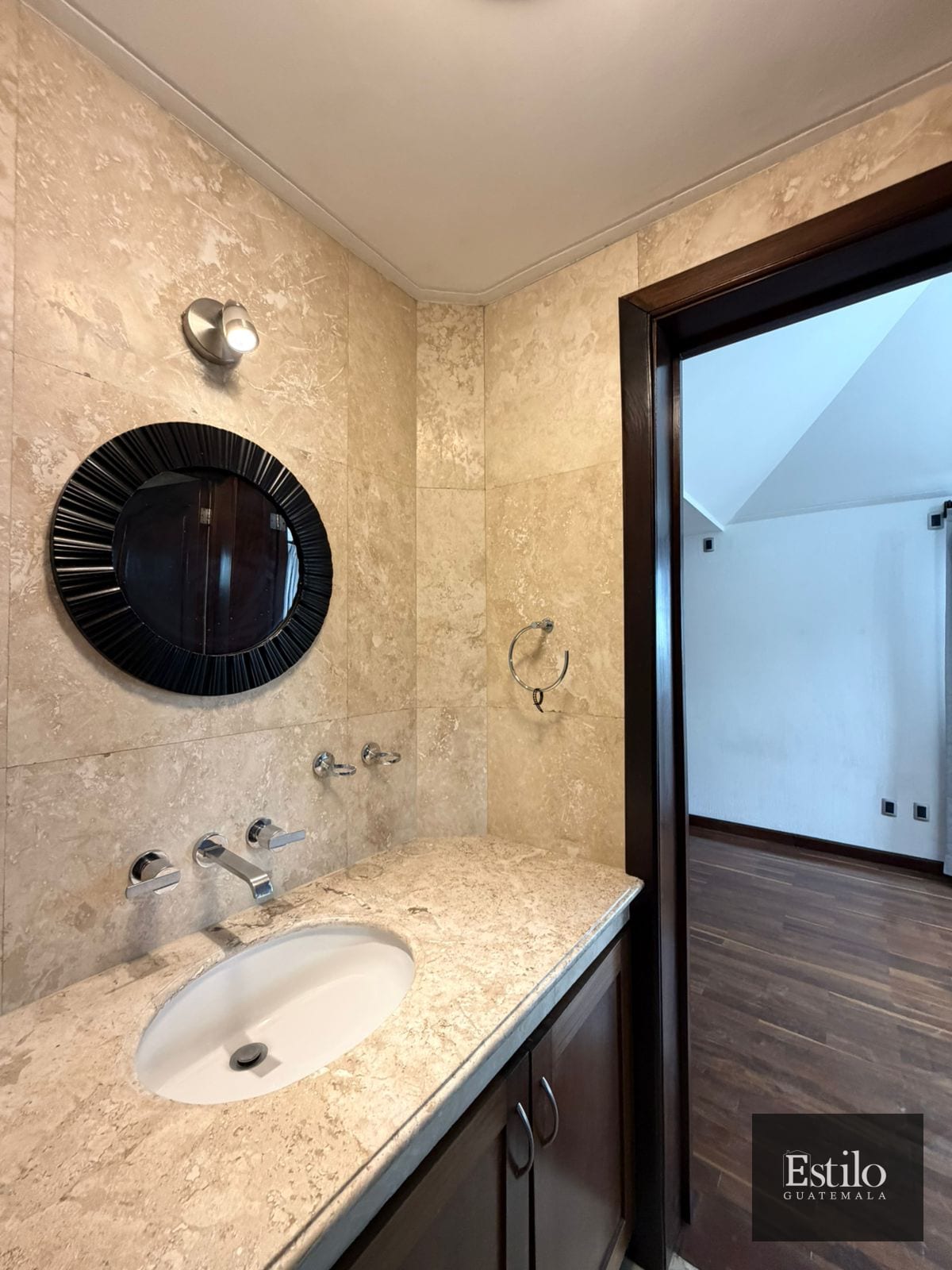 PRECIOSA CASA EN RENTA ZONA 16 — Casa en Alquiler en Zona 16, Guatemala, Ciudad — foto 17 de 17
