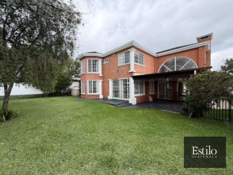 PRECIOSA CASA EN RENTA ZONA 16 — Casa en Alquiler en Zona 16, Guatemala, Ciudad — foto 9 de 17