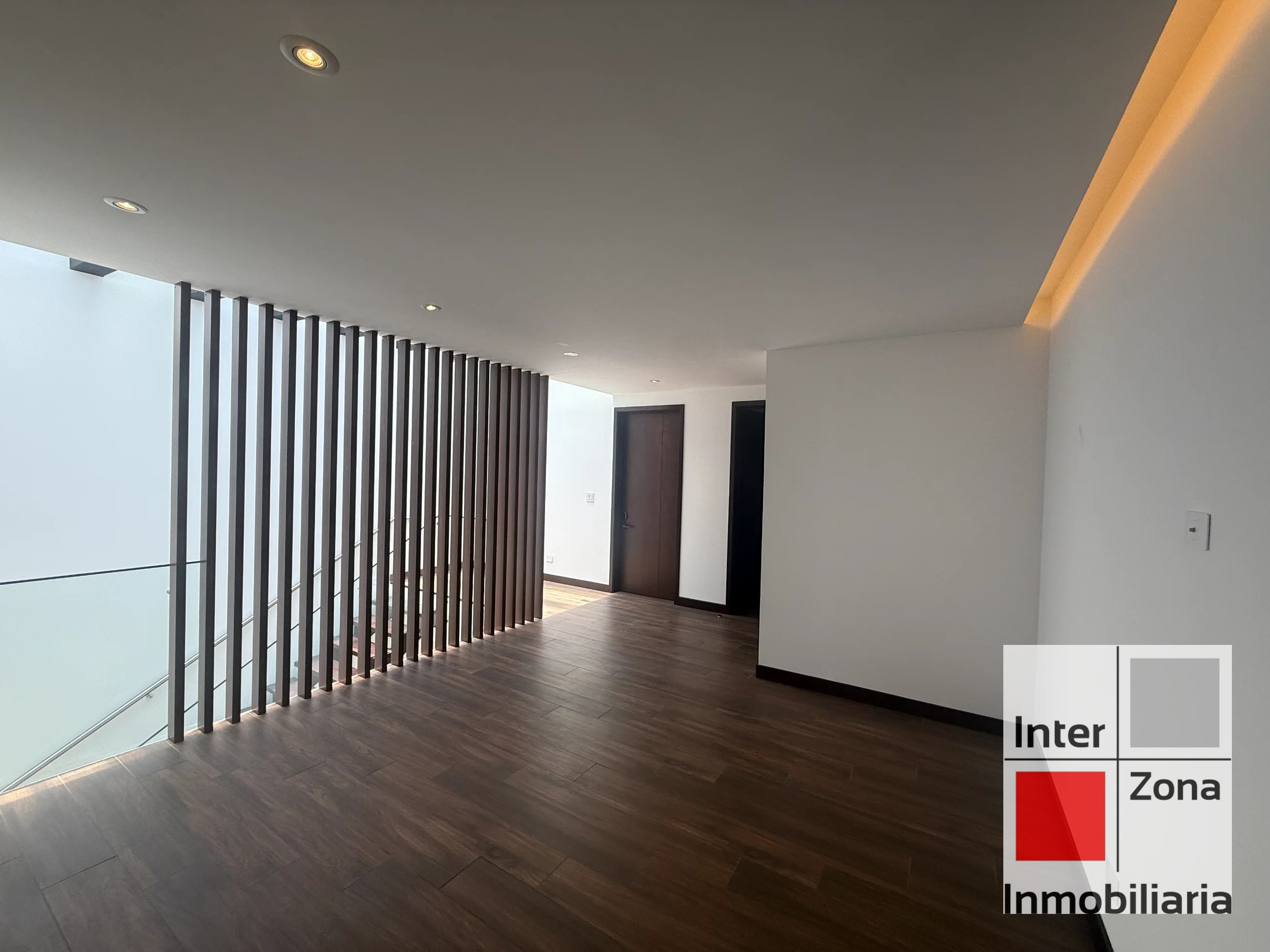 Casa en Molié, con elevador privado+panel solar. US$3,499 Junio 2026 - 15