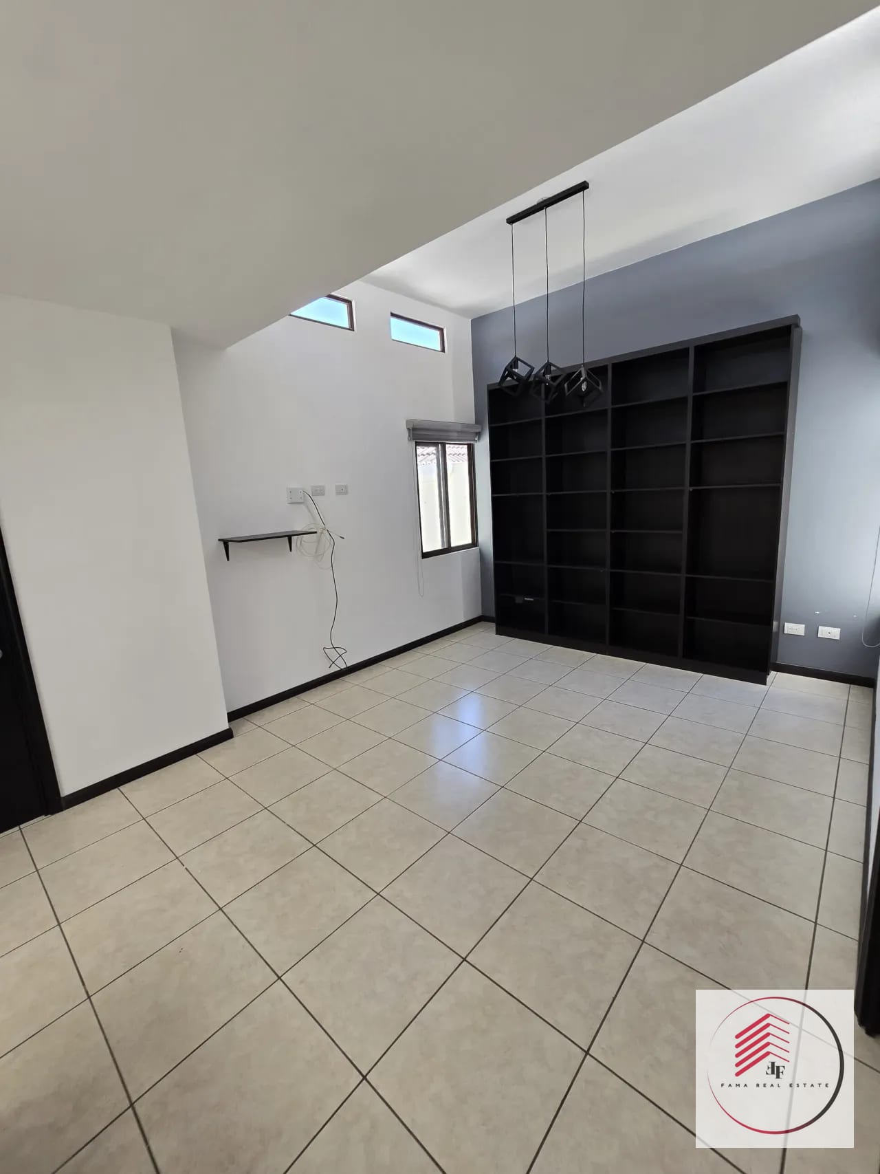 Venta de linda casa en Vistas de san Isidro Fase 1 zona 16 — Casa en Venta en San Isidro, Zona 16, Guatemala, Ciudad — foto 4 de 17