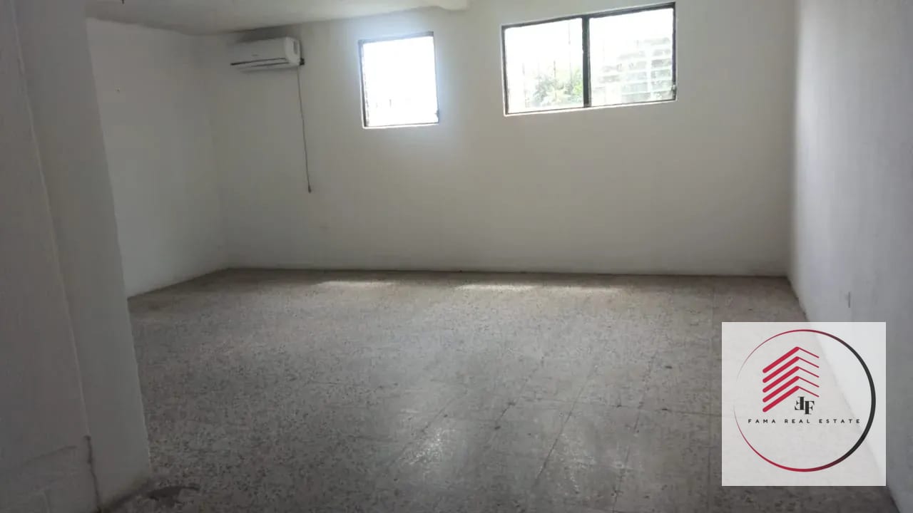 Venta de casa de esquina en San Miguel Petapa en VALLES DE SAN MIGUEL PETAPA — Casa en Venta en San Miguel Petapa, Guatemala, Ciudad — foto 1 de 7