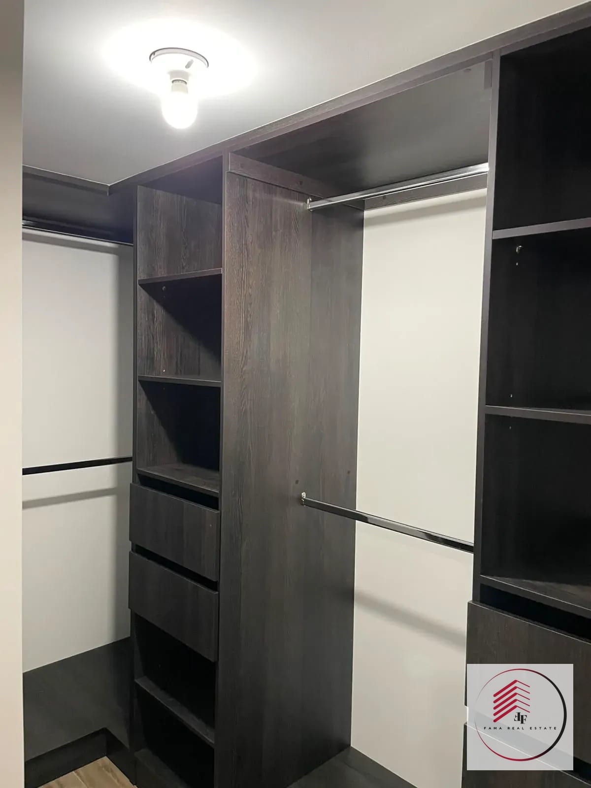 Vendo Casa Condado el Naranjo, Zona 4 Mixco — Casa en Venta en Condado Naranjo, Zona 4 Mixco, Guatemala, Ciudad — foto 9 de 11