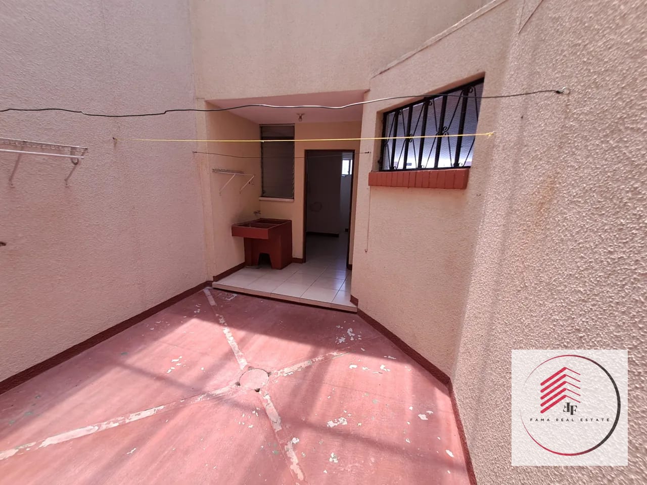 En Renta Casa en Residenciales las Brisas Clz. Mateo Flores Zona 7 — Casa en Alquiler en Zona 7, Guatemala, Ciudad — foto 6 de 17