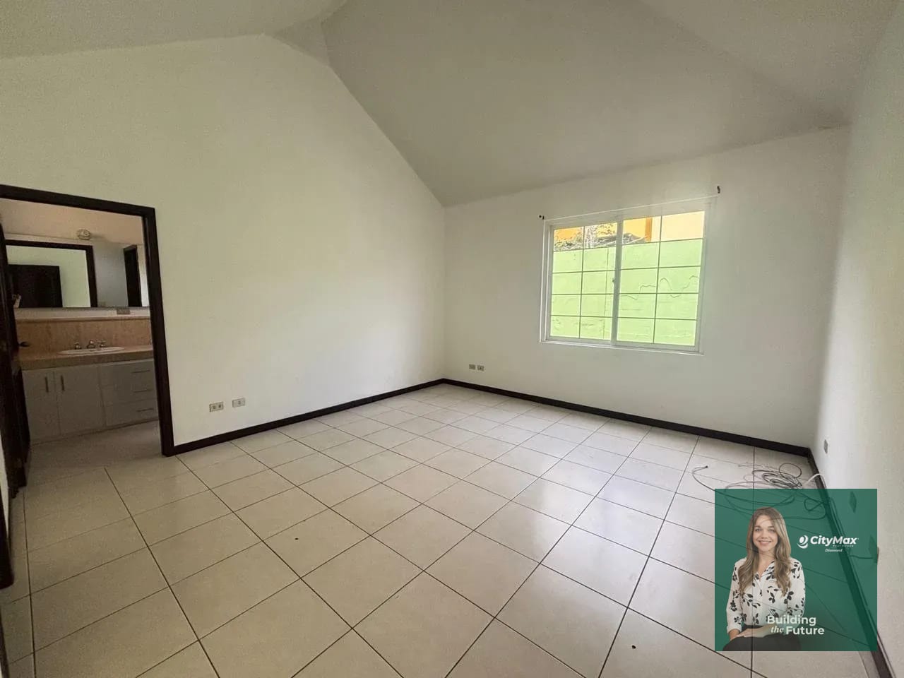 Hermosa casa en venta en Carretera al El Salvador — Casa en Venta en Fraijanes, Carretera a El Salvador, Guatemala, Ciudad — foto 4 de 14