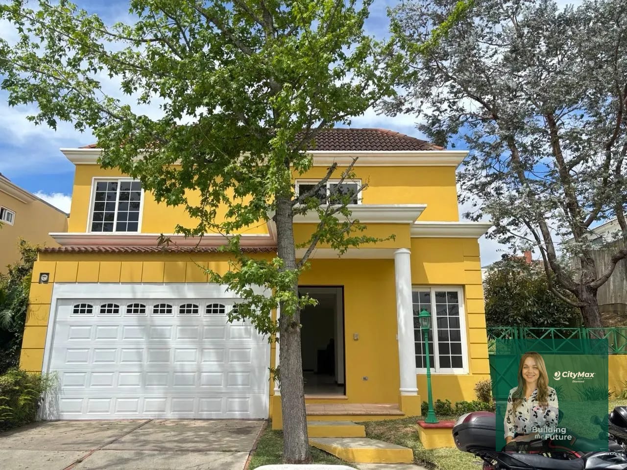Hermosa casa en venta en Carretera al El Salvador — Casa en Venta en Fraijanes, Carretera a El Salvador, Guatemala, Ciudad — foto 1 de 14