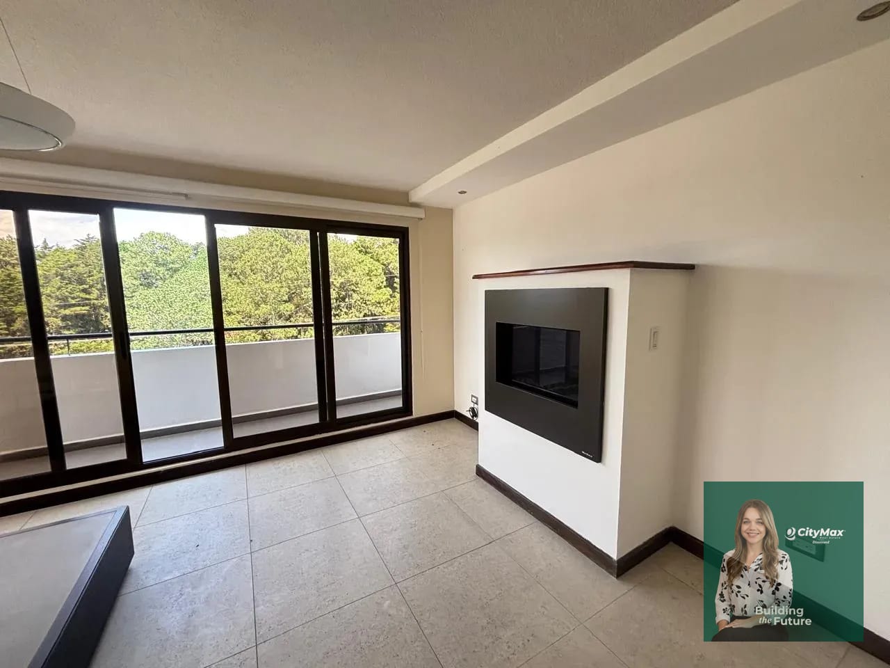 Hermosa casa en venta en Carretera a El Salvador Km 18.5 — Casa en Venta en Santuaria Muxbal, Muxbal, Guatemala, Ciudad — foto 2 de 17