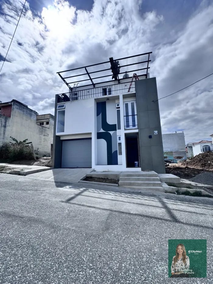 Casa para estrenar en venta — Casa en Venta en Hacienda Real, Zona 16, Guatemala, Ciudad — foto 1 de 12