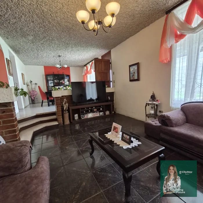 Casa en venta en Bosques de San Nicolás — Casa en Venta en Bosques de San Nicolás, Zona 4 Mixco, Guatemala, Ciudad — foto 1 de 16