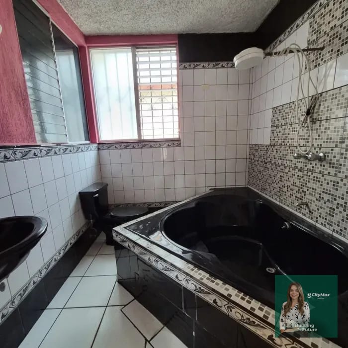 Casa en venta en Bosques de San Nicolás — Casa en Venta en Bosques de San Nicolás, Zona 4 Mixco, Guatemala, Ciudad — foto 15 de 16