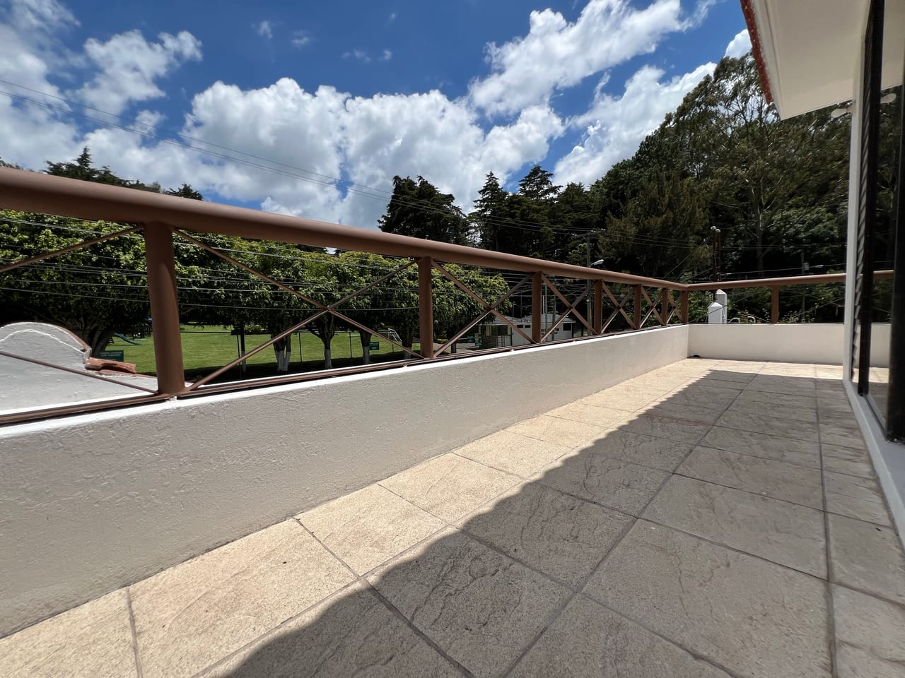 Alquiler amplia casa 4 Dormitorios | Terravista Km 16.5 Carr. A Olmeca — Casa en Alquiler en Terravista, Carretera a El Salvador, Guatemala, Ciudad — foto 14 de 17