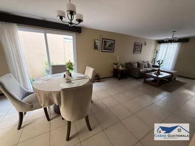 CASA EN VENTA EN CUMBRES DE LA ARBOLEDA Km 21 CAES — Casa en Venta en Cumbres de La Arboleda, Carretera a El Salvador, Guatemala, Ciudad — foto 12 de 17