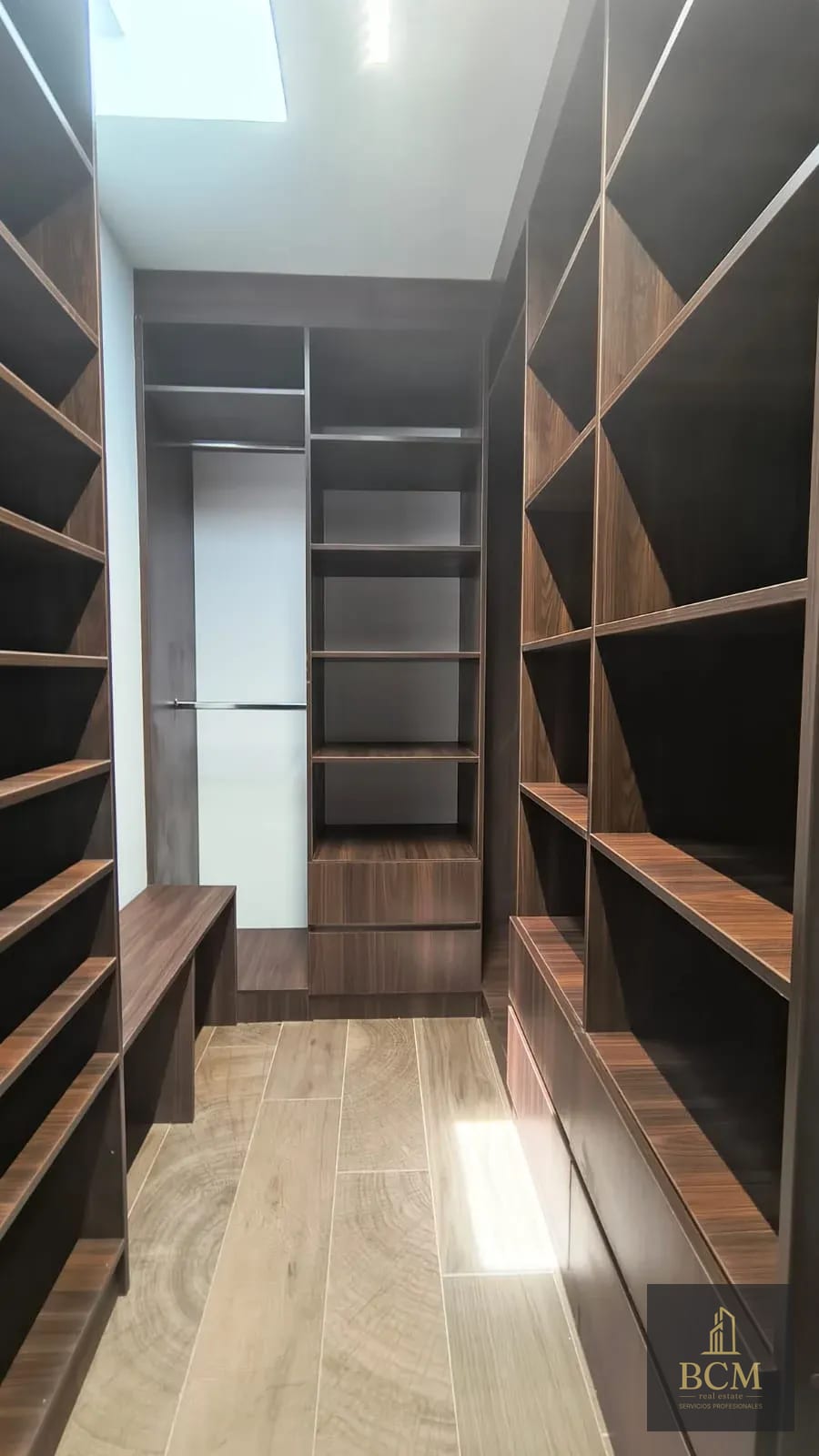 Casa en venta Carretera a El Salvador — Casa en Venta en Santa Elena Barillas, Guatemala, Ciudad — foto 7 de 14
