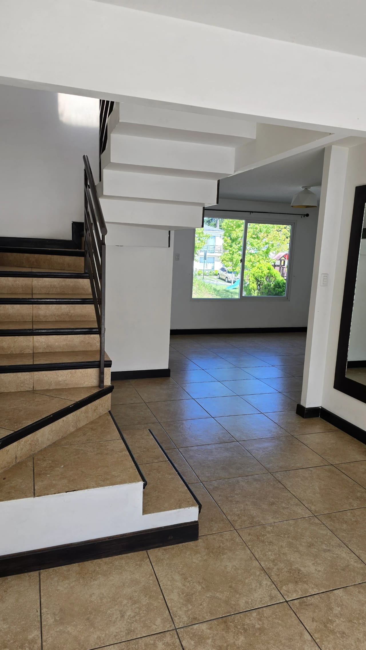 Casa en venta en Km 9.5 a San José Pinula — Casa en Venta en Carretera a El Salvador, Guatemala, Ciudad — foto 6 de 11