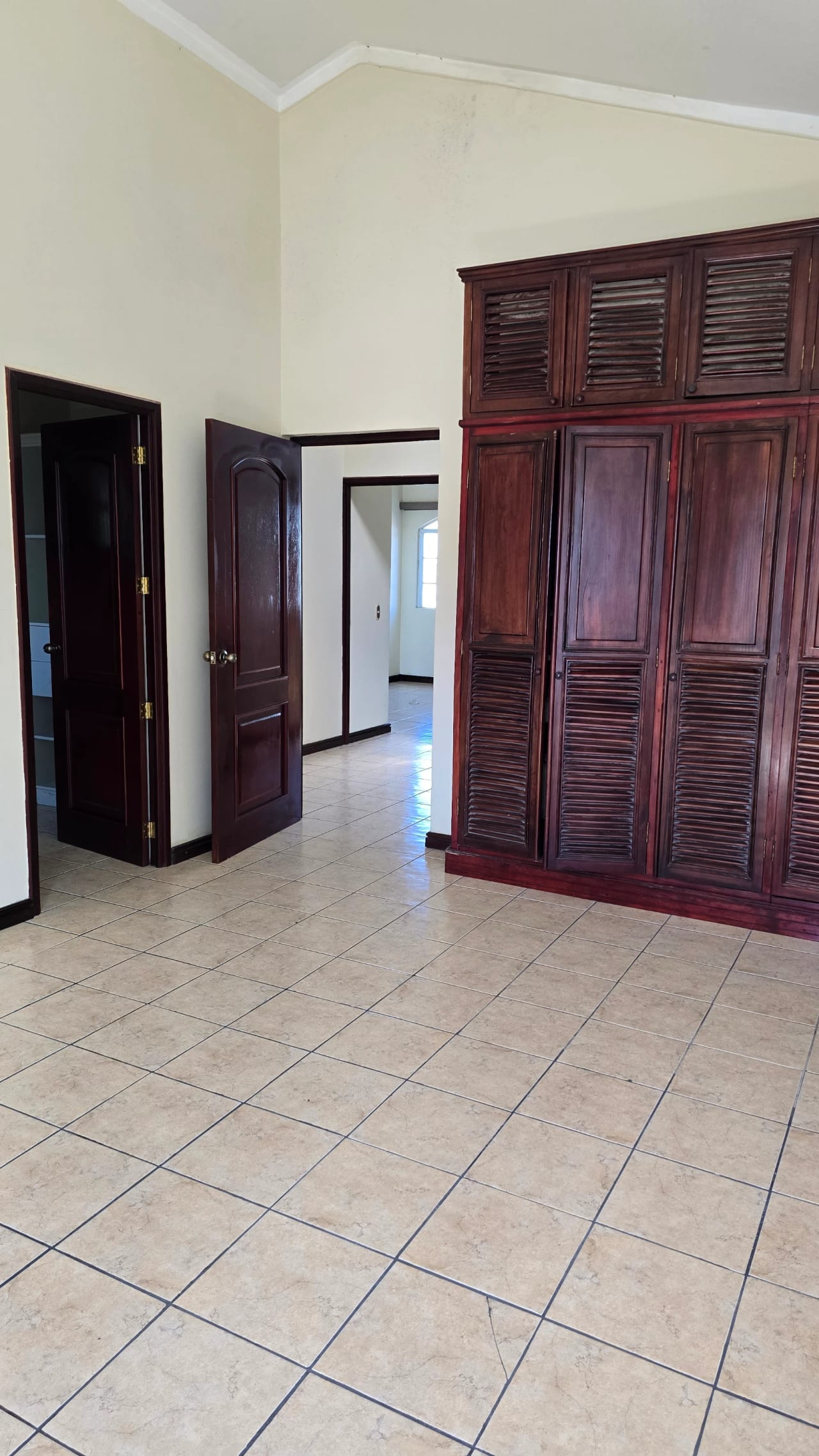 Preciosa casa en Alquiler en reconocido Condominio Santa Anita II — Casa en Alquiler en km 16-20, Carretera a El Salvador, Guatemala, Ciudad — foto 9 de 10
