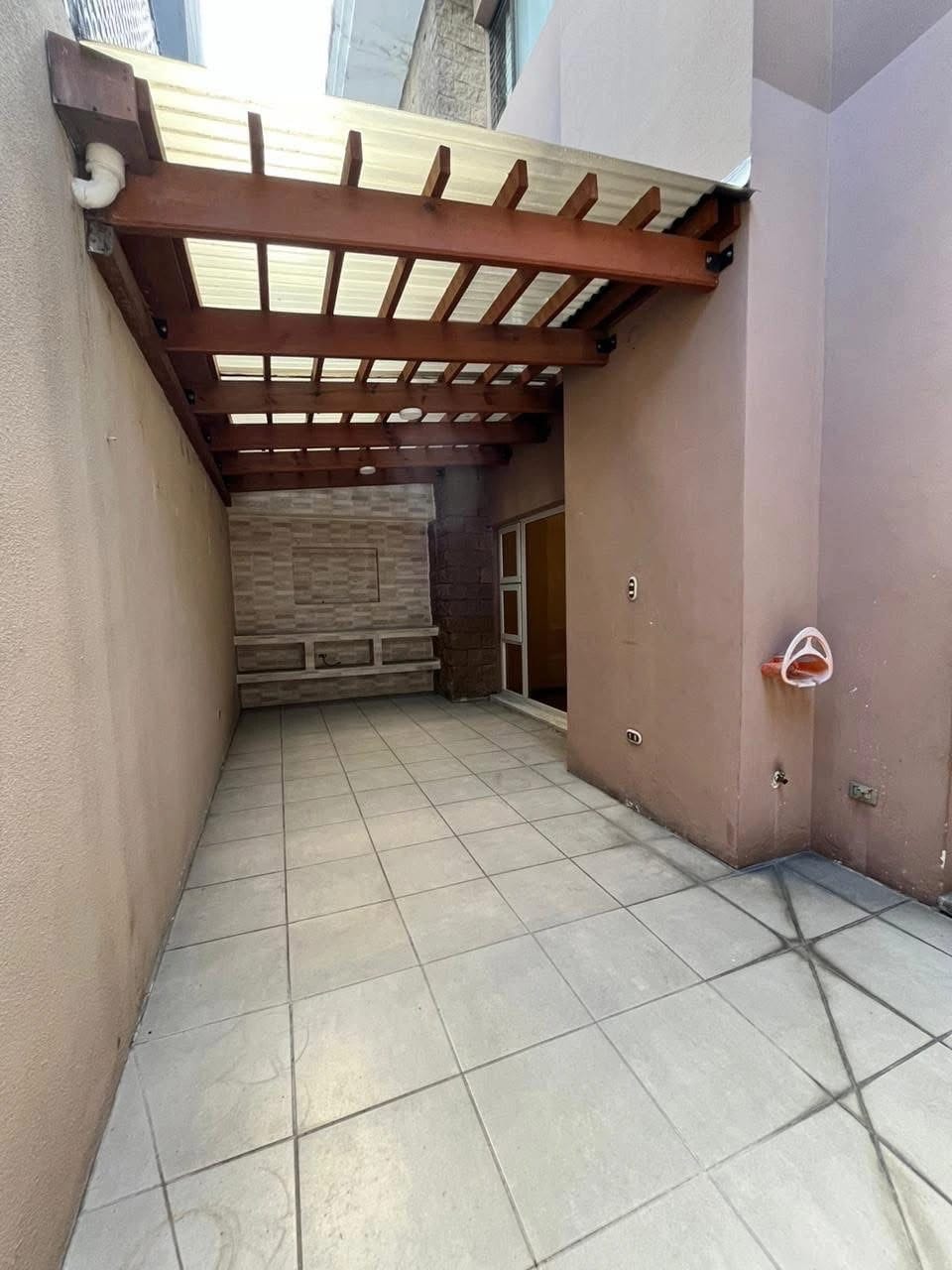 Casa en Renta Zona 13 cod.CC36637 — Casa en Alquiler en Zona 13, Guatemala, Ciudad — foto 13 de 15
