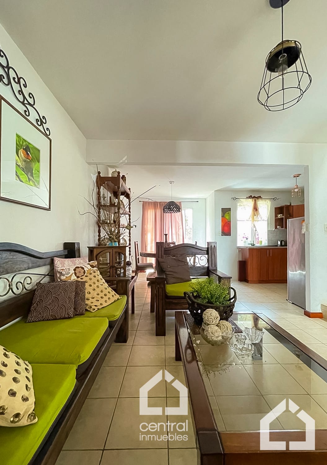 Casa amueblada de 3 habitaciones en Villa Santorini, CES — Casa en Alquiler en Villas Santorini, Carretera a El Salvador, Guatemala, Ciudad — foto 1 de 13