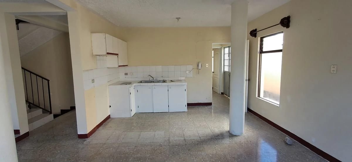 Casa en venta en Los Manantiales — Casa en Venta en San José Pinula, Guatemala, Ciudad — foto 6 de 15