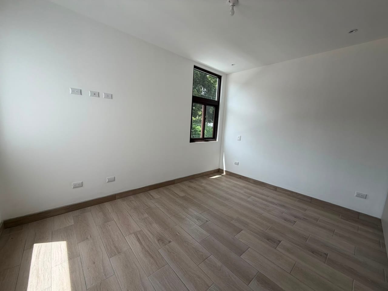 Casa en Venta KM 17.5 CES Arrazola 1 — Casa en Venta en Arrazola I, Carretera a El Salvador, Guatemala, Ciudad — foto 14 de 17