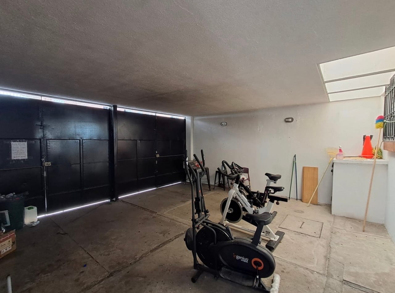 Casa Comercial en Renta - Zona 10 — Casa en Alquiler en Zona 10, Guatemala, Ciudad — foto 9 de 17