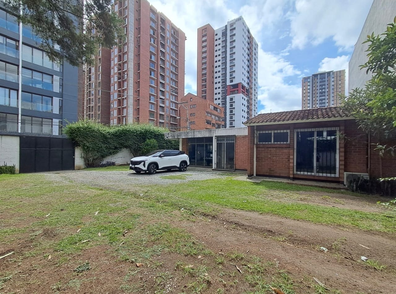 Casa Comercial en Renta - Zona 10 — Casa en Alquiler en Zona 10, Guatemala, Ciudad — foto 17 de 17