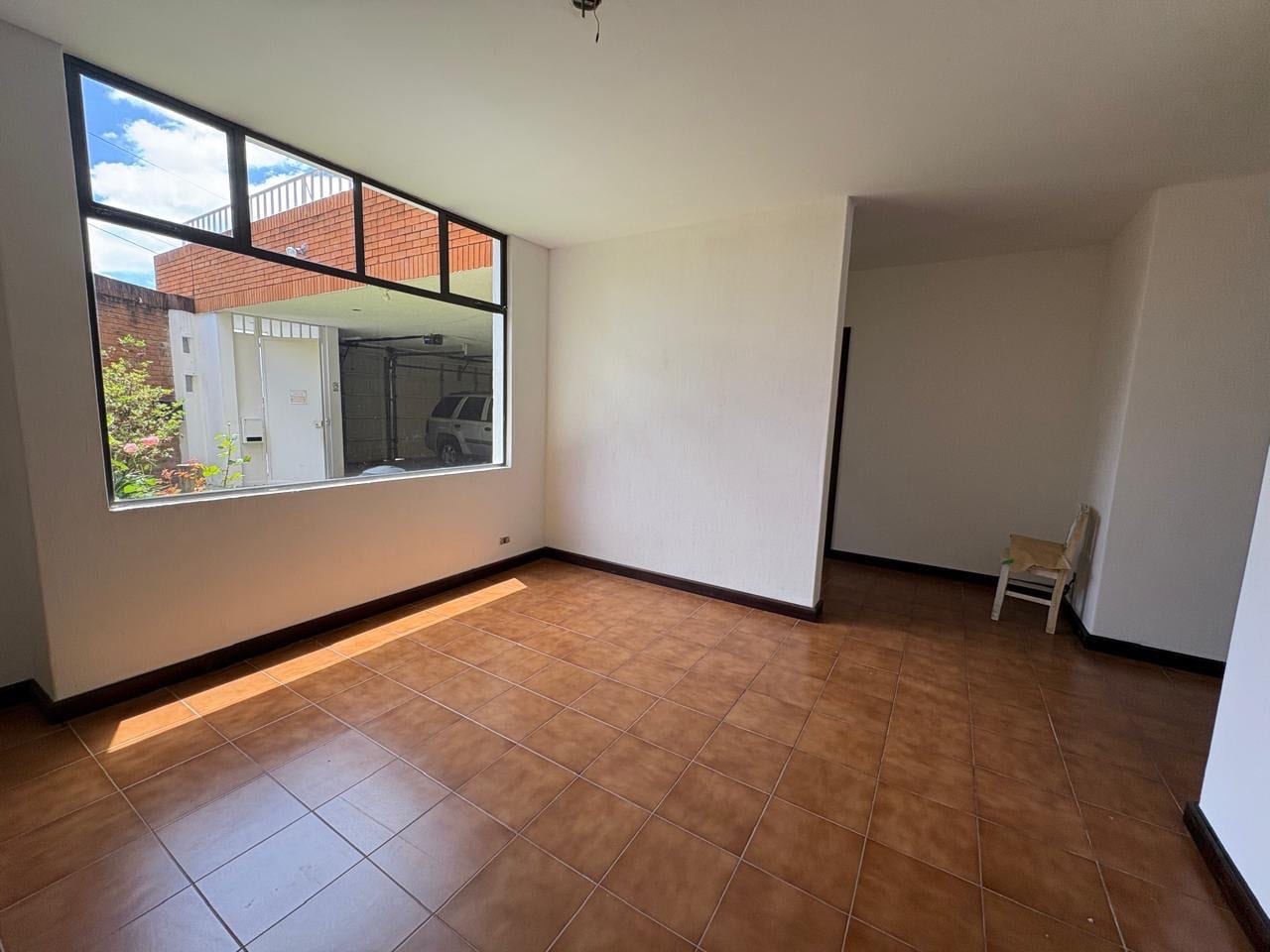 Casa en Renta - El Prado Zona 10 — Casa en Alquiler en El Prado, Zona 10, Guatemala, Ciudad — foto 3 de 17