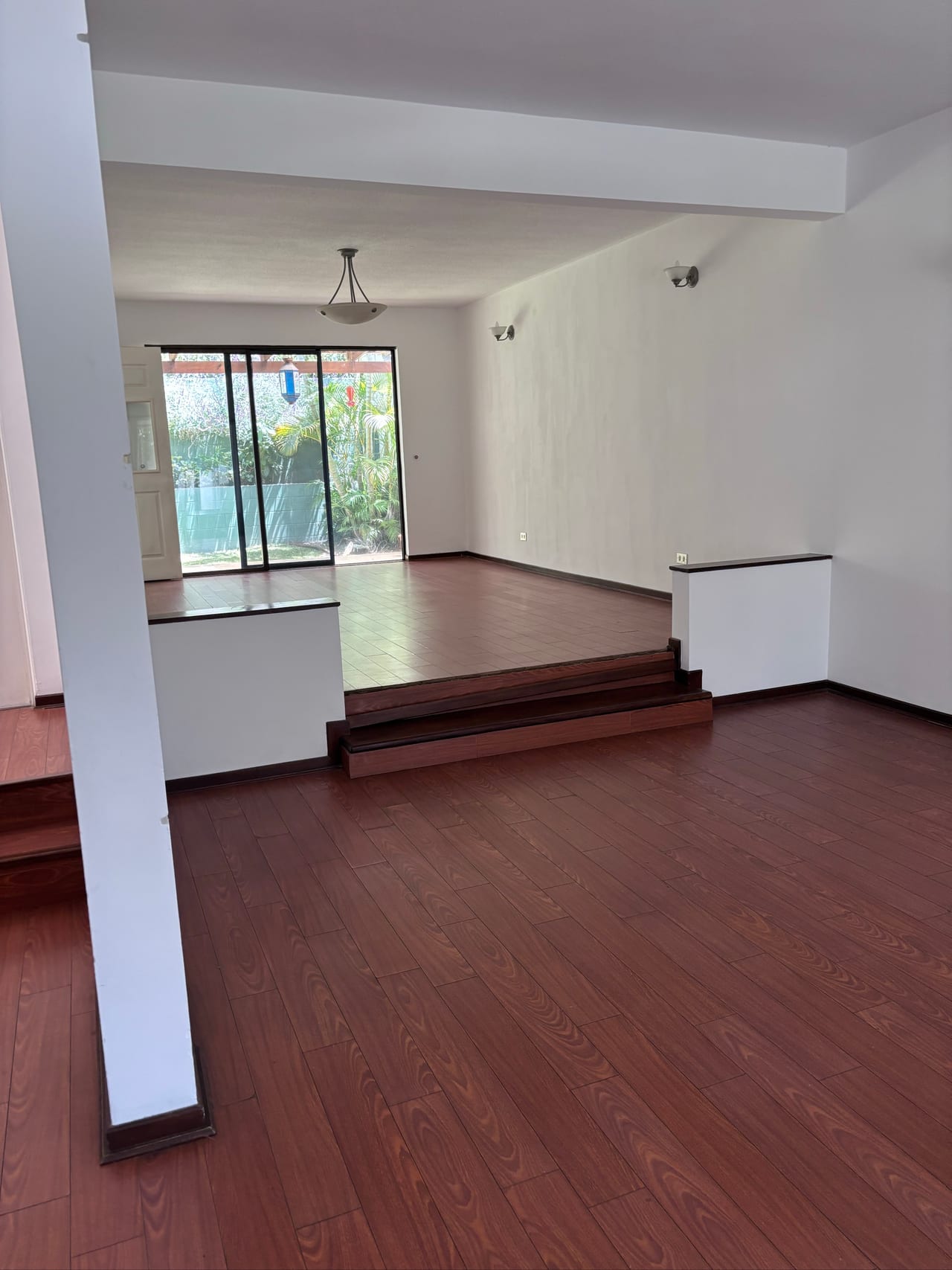 Renta de casa en Vista Hermosa 3, dentro de condominio — Casa en Alquiler en Zona 15, Guatemala, Ciudad — foto 2 de 6