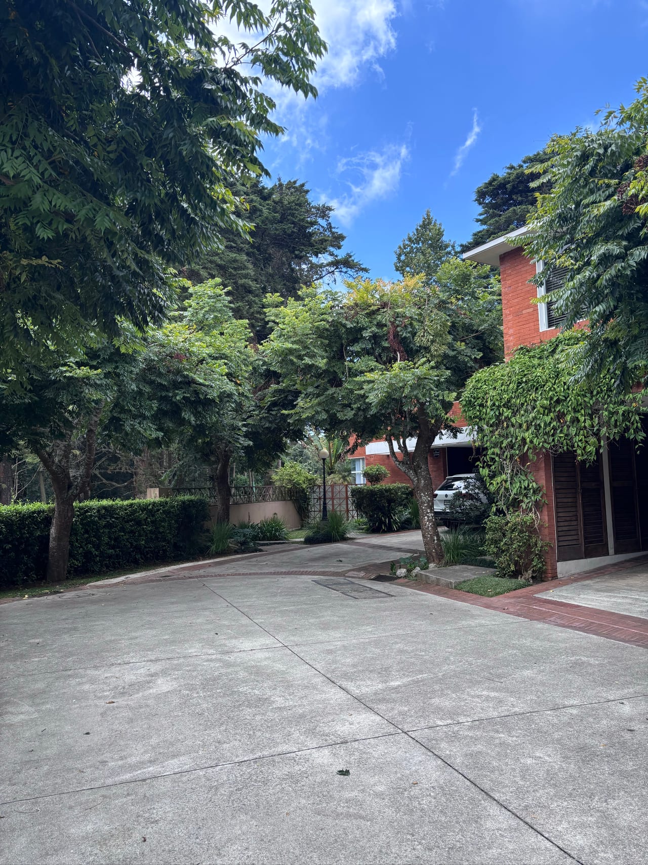 Casa para REMODELAR en venta en San Jorge Muxbal — Casa en Venta en Santa Catarina Pinula, Carretera a El Salvador, Guatemala, Ciudad — foto 1 de 1