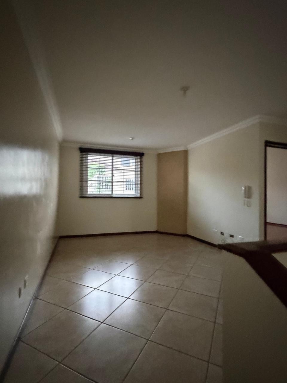 Casa en Villas de Entreverdes — Casa en Alquiler en Carretera a El Salvador, Guatemala, Ciudad — foto 8 de 11