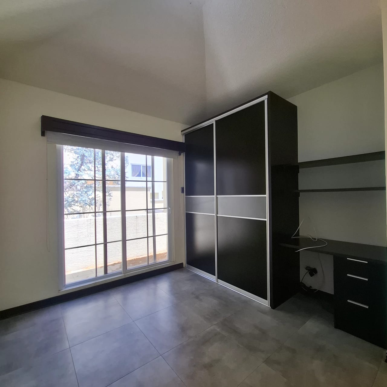 En venta casa de 4 habitaciones en Cañadas del Encinal — Casa en Venta en Zona 7 Mixco, Guatemala, Ciudad — foto 14 de 17