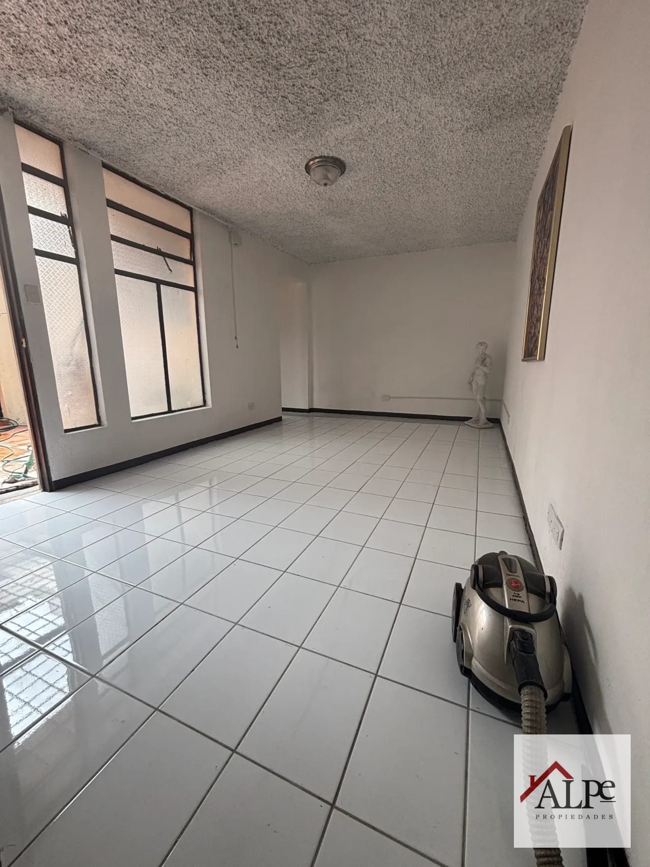 Casa con Apartamento Independiente en Venta — Casa en Venta en Colonia Labor, Zona 5, Guatemala, Ciudad — foto 8 de 12