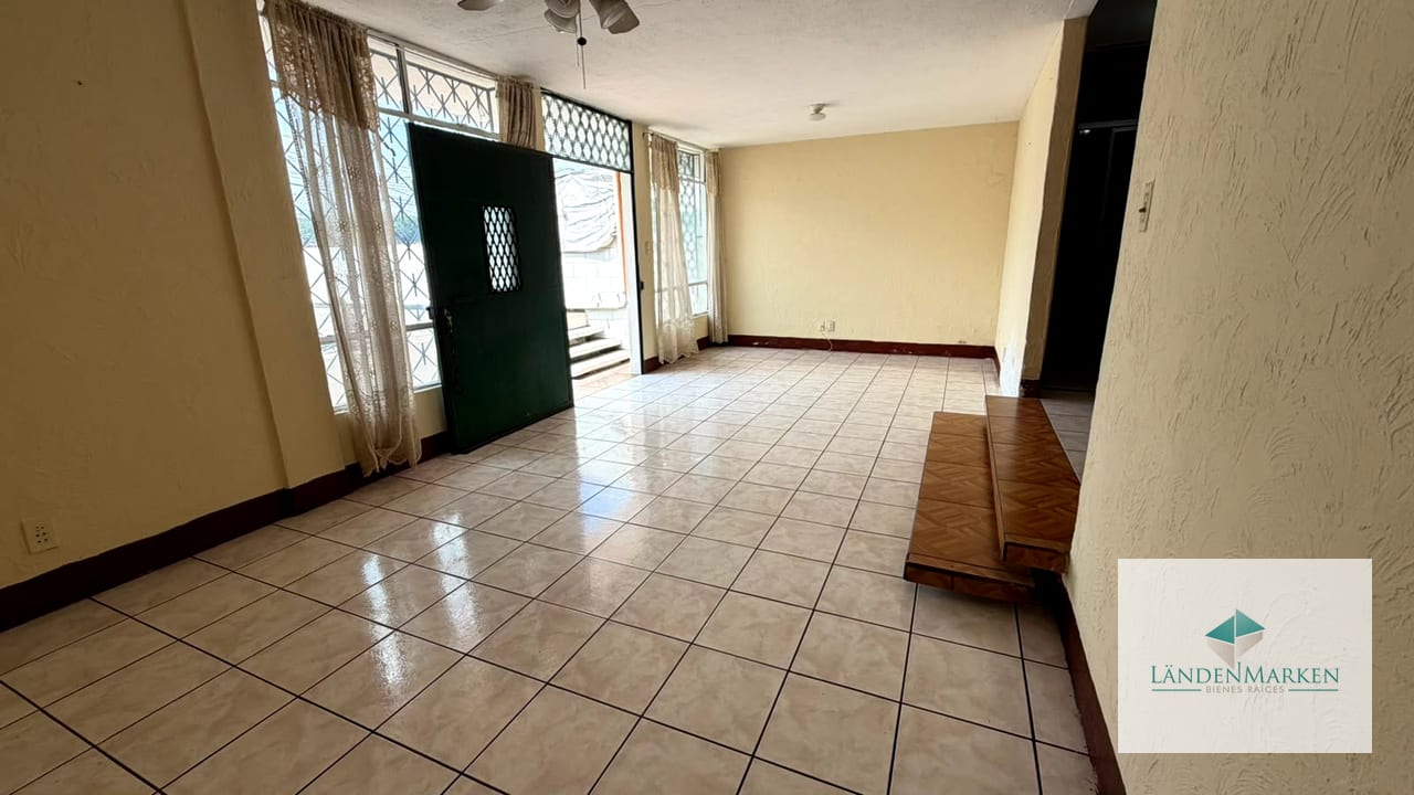 CASA FUERA DE GARITA PARA OFICINAS O VIVIENDA FAMILIAR EN ZONA 7 TIKAL 1 — Casa en Alquiler en Tikal I, Zona 7, Guatemala, Ciudad — foto 16 de 17
