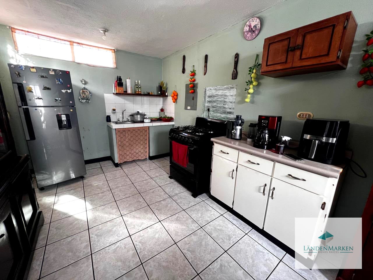 VENTA DE CASA DE UN NIVEL EN SAN CRISTOBAL ZONA 8 DE MIXCO SECTOR A3 — Casa en Venta en Zona 8 Mixco, Guatemala, Ciudad — foto 7 de 11