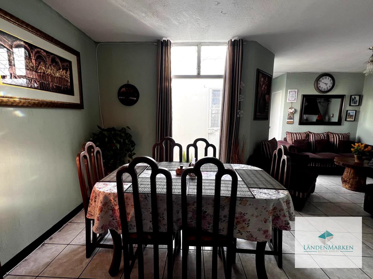 VENTA DE CASA DE UN NIVEL EN SAN CRISTOBAL ZONA 8 DE MIXCO SECTOR A3 — Casa en Venta en Zona 8 Mixco, Guatemala, Ciudad — foto 1 de 11
