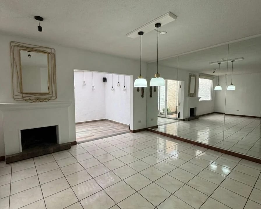 Casa en Venta Paraje Solar CAES — Casa en Venta en Paraje Solar, Carretera a El Salvador, Guatemala, Ciudad — foto 1 de 13