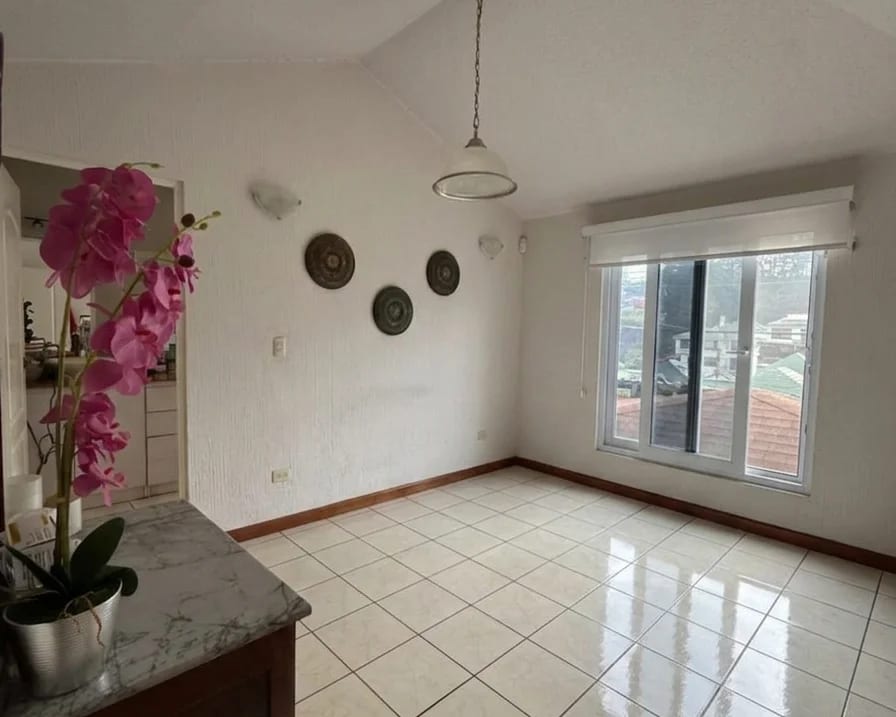 Casa en Venta Paraje Solar CAES — Casa en Venta en Paraje Solar, Carretera a El Salvador, Guatemala, Ciudad — foto 7 de 13