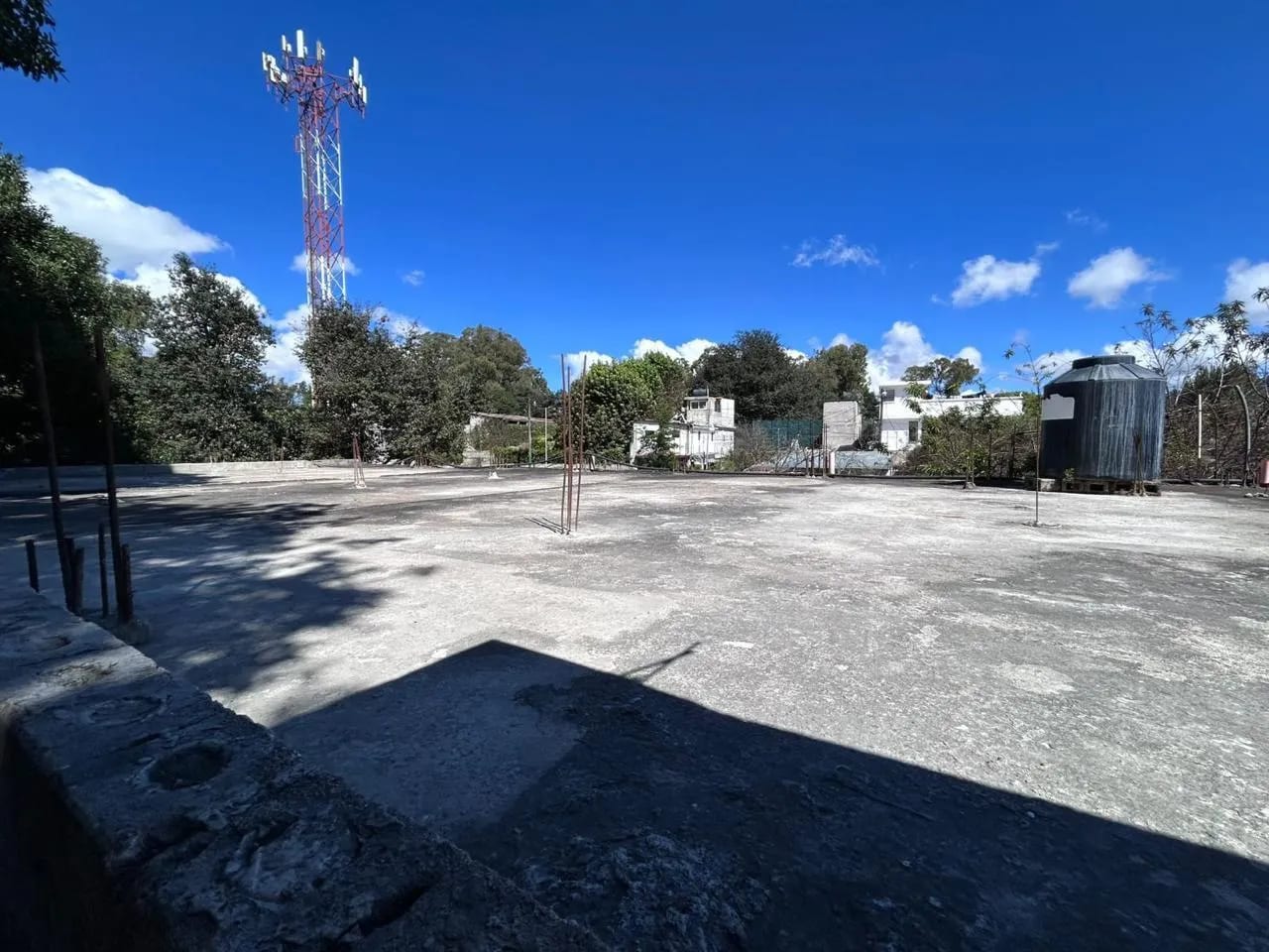 Venta de casa en San Lucas Sacatepequez — Casa en Venta en San Lucas Sacatepéquez, Sacatepéquez — foto 3 de 17