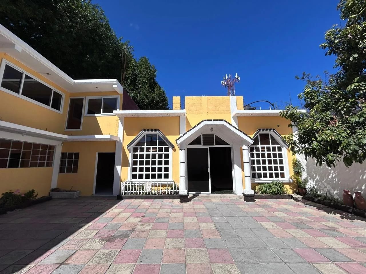 Venta de casa en San Lucas Sacatepequez — Casa en Venta en San Lucas Sacatepéquez, Sacatepéquez — foto 1 de 17