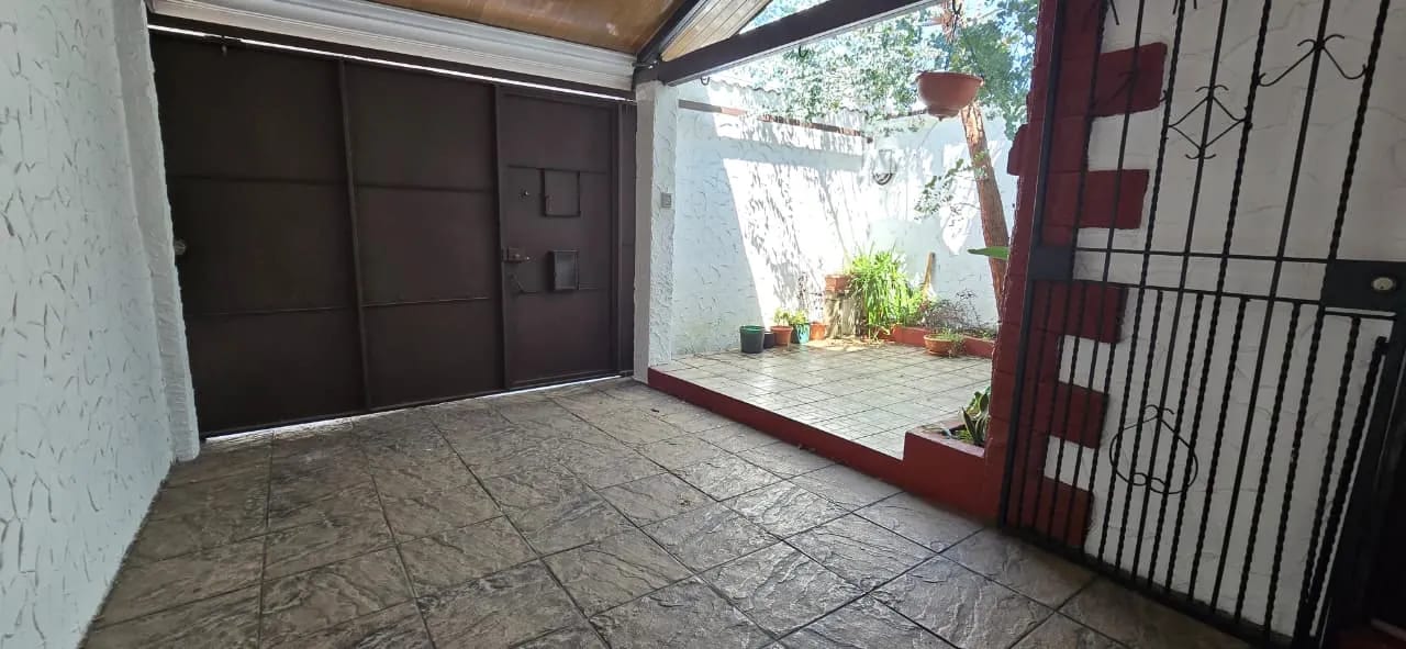 VENTA CASA VALLES DE MARIA ZONA 2 VILLA NUEVA — Casa en Venta en Villa Nueva, Guatemala, Ciudad — foto 3 de 7
