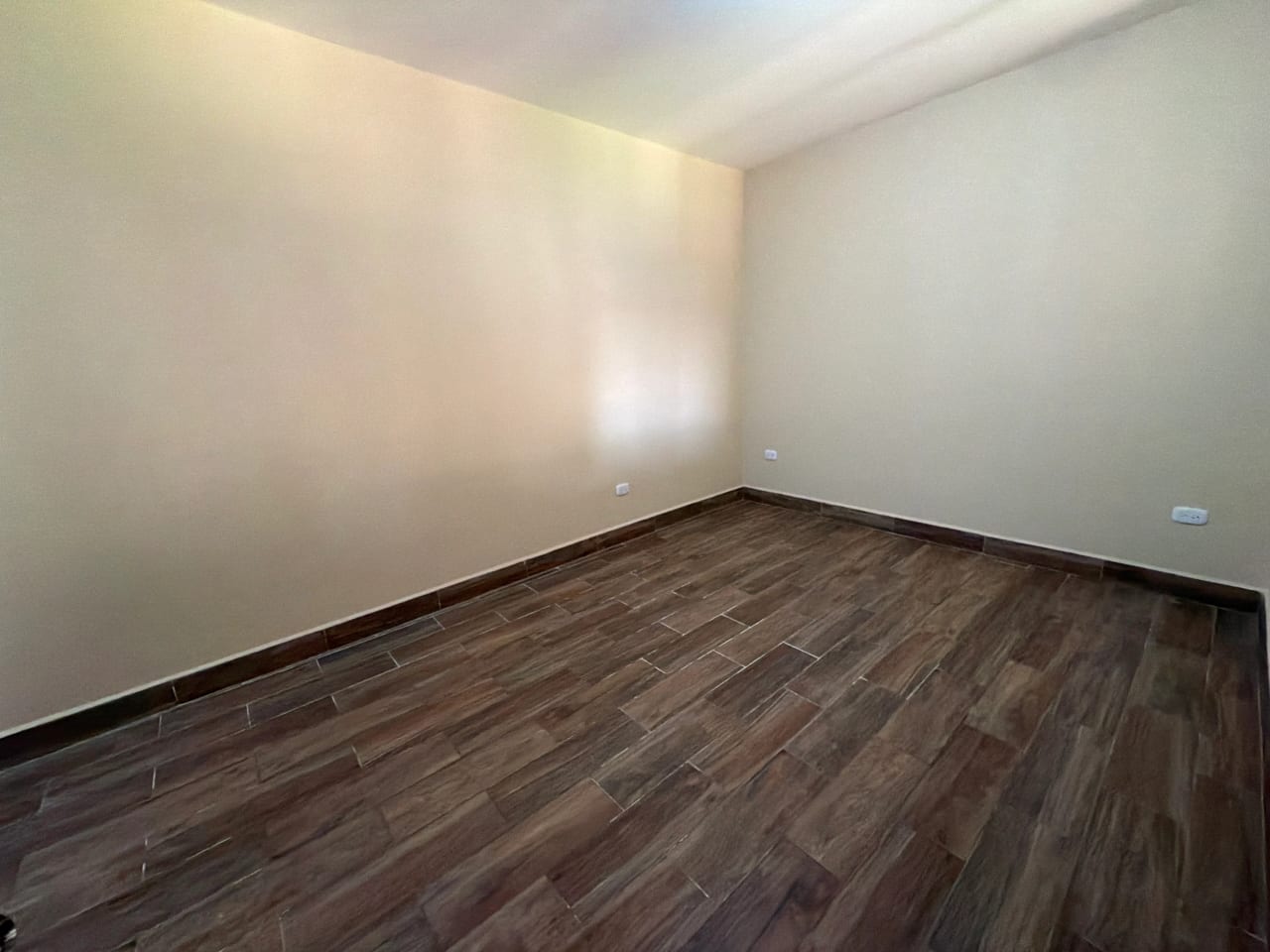 Casa en Renta en Jocotenango — Casa en Alquiler en Jocotenango, Sacatepéquez — foto 7 de 12