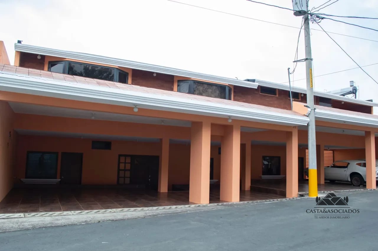 Casa en Venta KM 18.5 Carretera a Lo de Dieguez — Casa en Venta en Carretera a El Salvador, Guatemala, Ciudad — foto 1 de 17