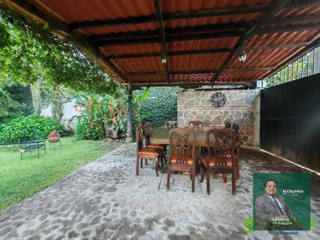 Casa en Venta y Renta en Antigua Guatemala — Casa en Venta en Antigua, Sacatepéquez — foto 3 de 4