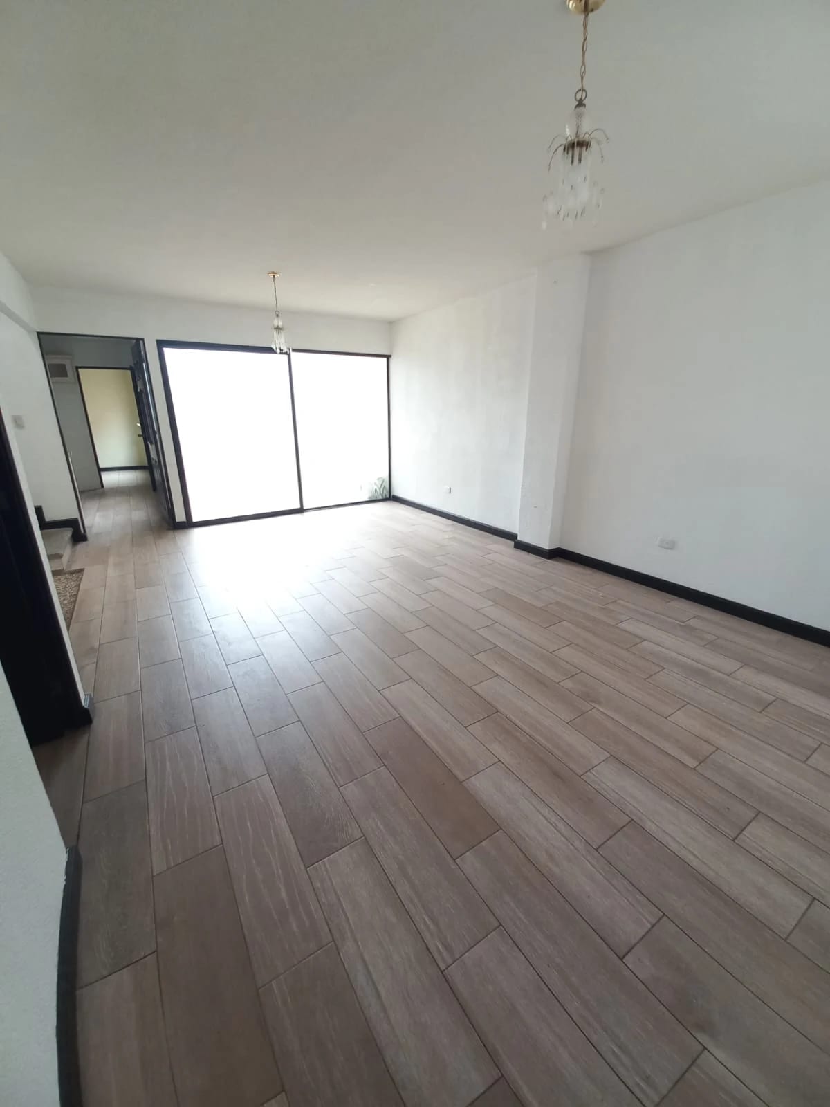 Casa en venta, Vistas de Montecristo, San José Pinula — Casa en Venta en San José Pinula, Guatemala, Ciudad — foto 1 de 14