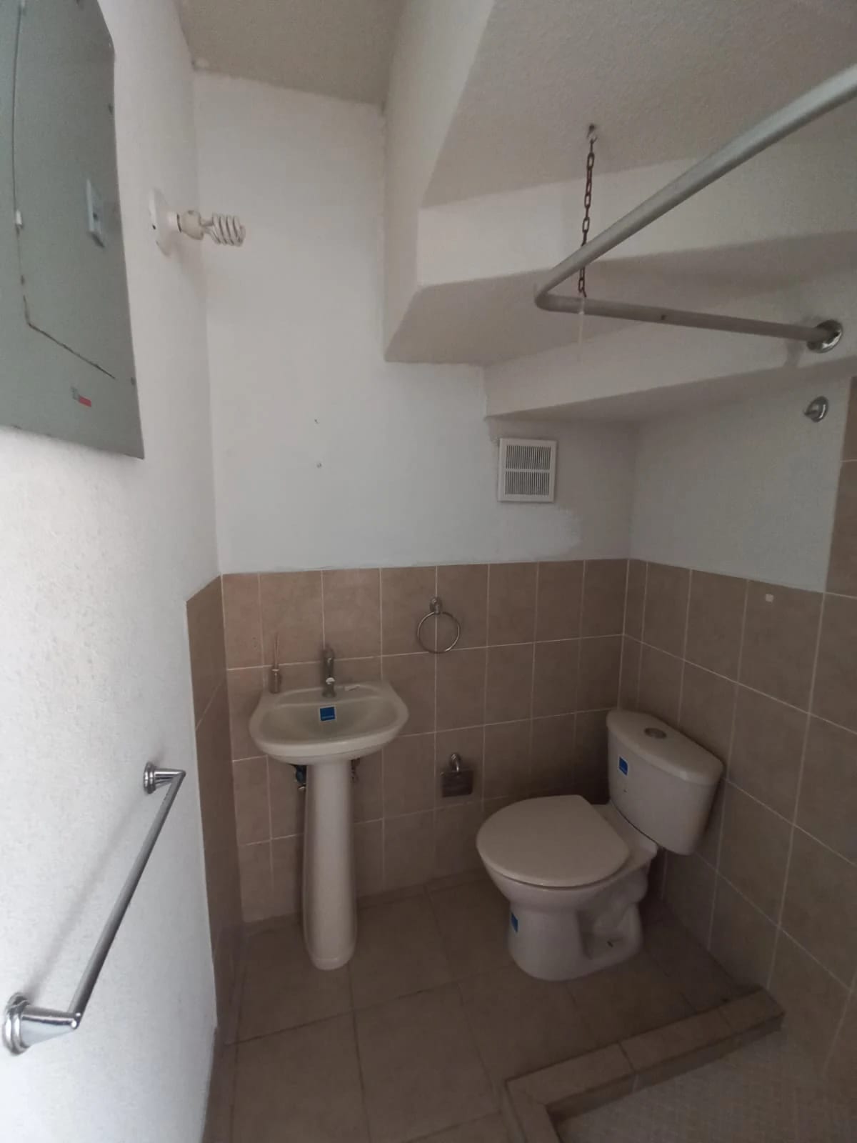 Casa en venta, Vistas de Montecristo, San José Pinula — Casa en Venta en San José Pinula, Guatemala, Ciudad — foto 9 de 14