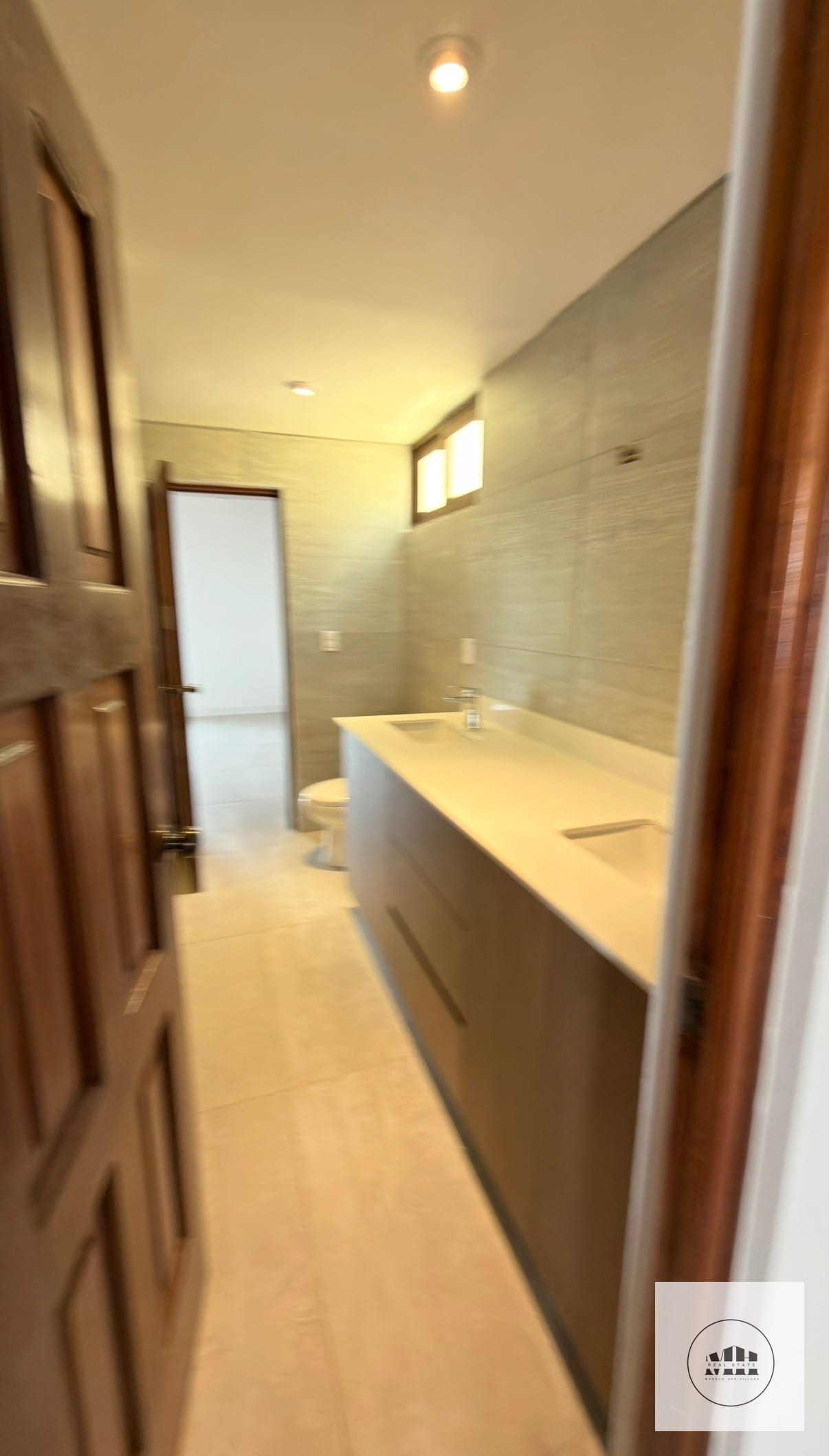 Bella casa remodelada — Casa en Venta en Zona 10, Guatemala, Ciudad — foto 6 de 17